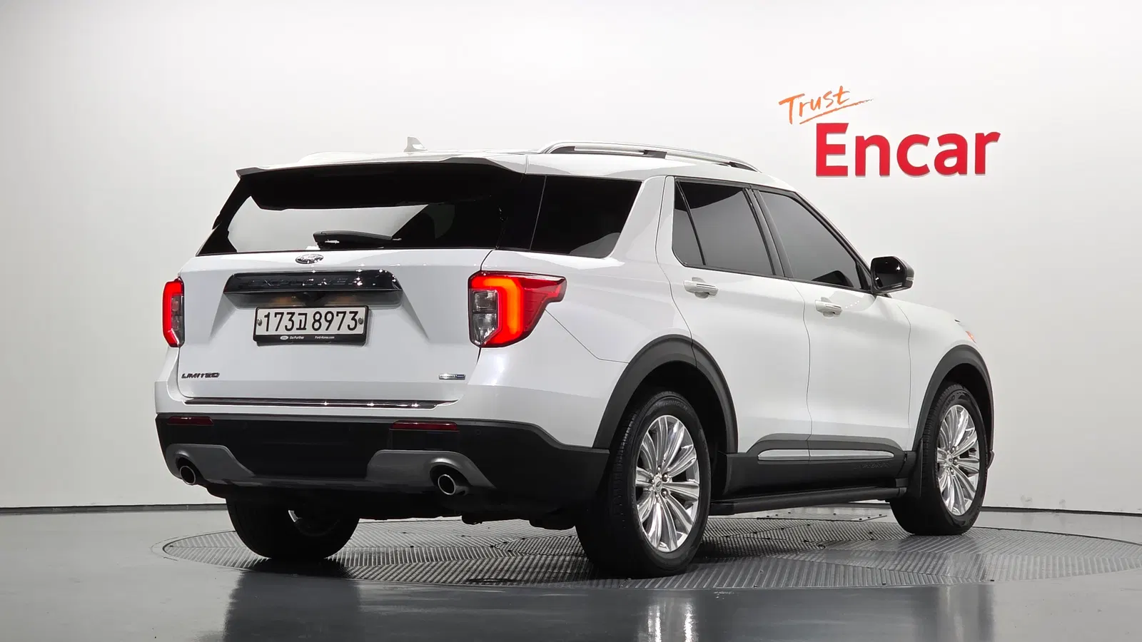 Ford Explorer 6e génération 2.3 Limited 4WD 2020 — photo 1 sur 32