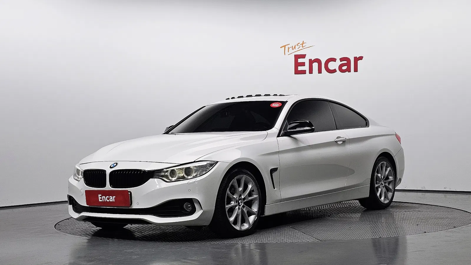 BMW Série 4 (F32) 420d Luxury Coupé 2014 — photo 1 sur 20