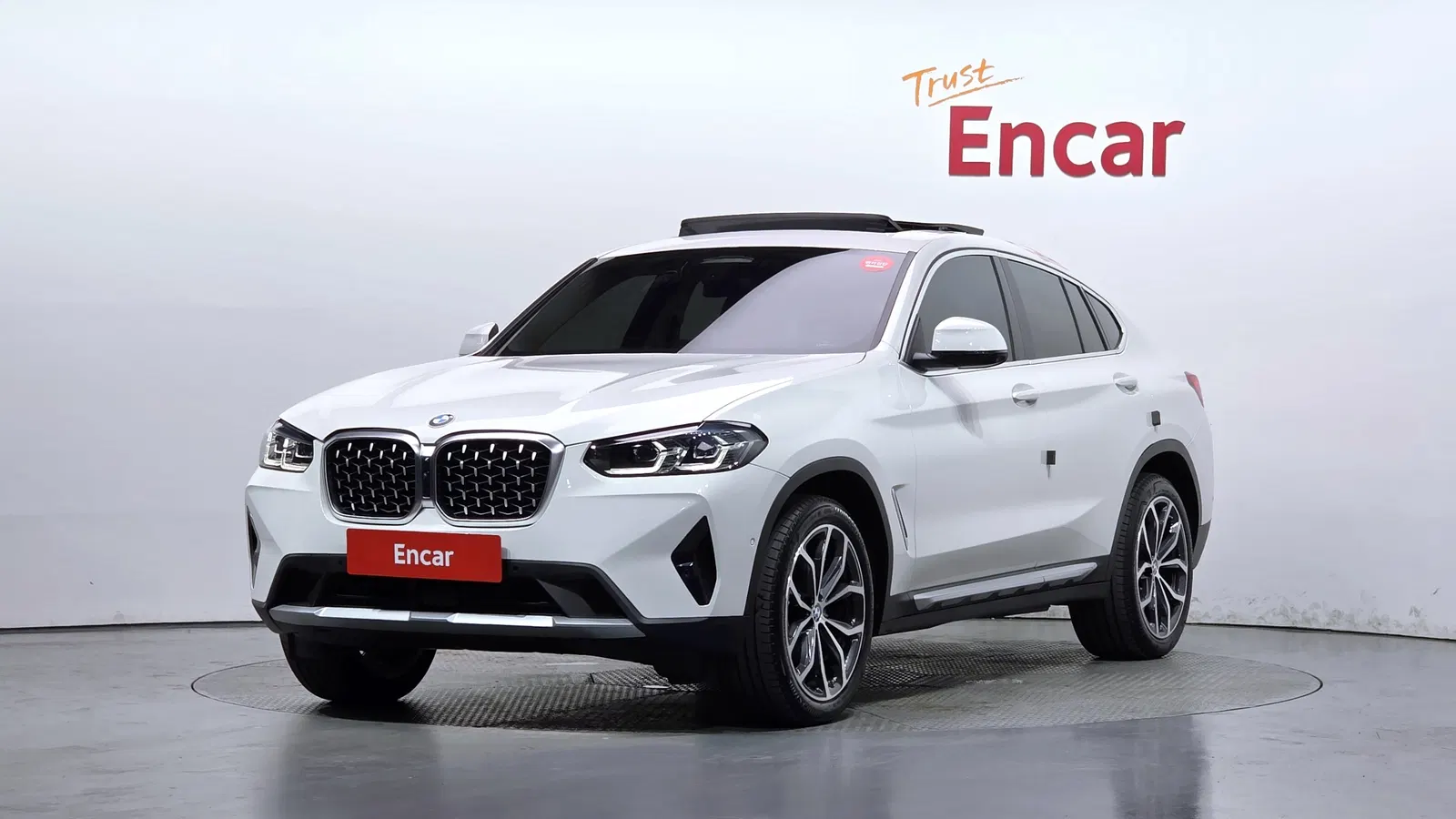 BMW X4 (G02) xDrive20i xLine 2025 — photo 1 sur 35
