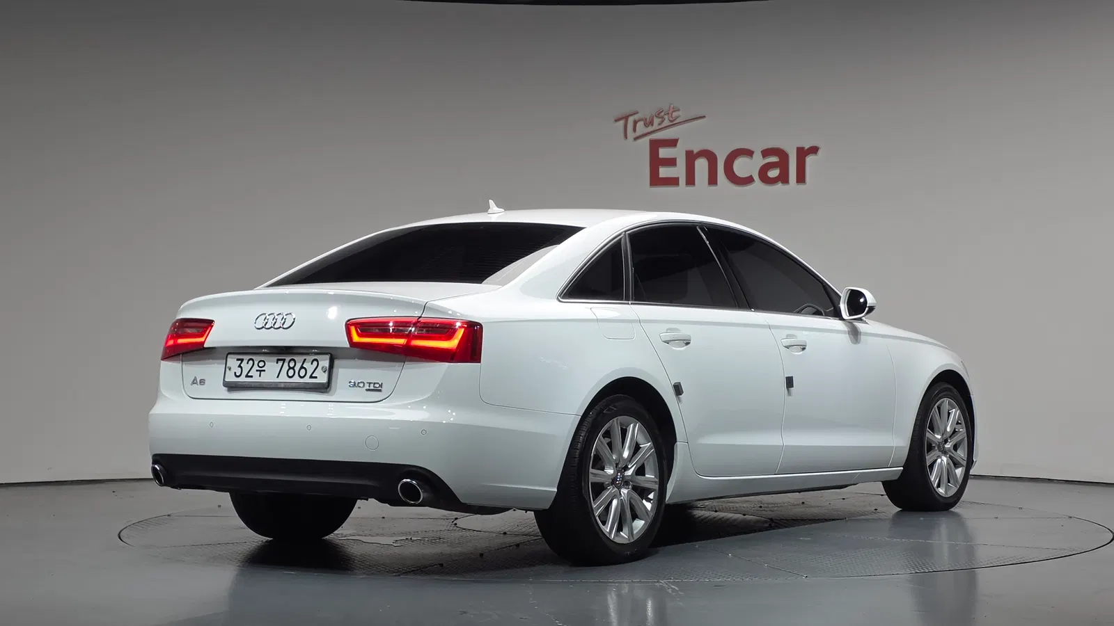 Audi A6 3.0 TDI Quattro 2013 — photo 1 sur 34