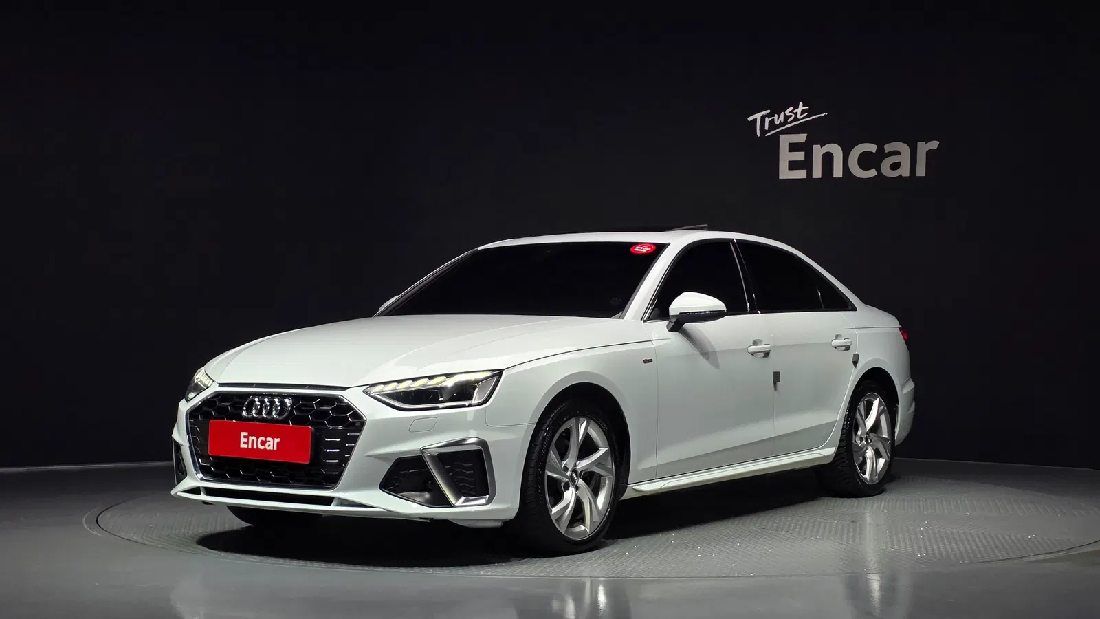 Audi A4 (B9) 40 TFSI Premium 2020 — photo 1 sur 34