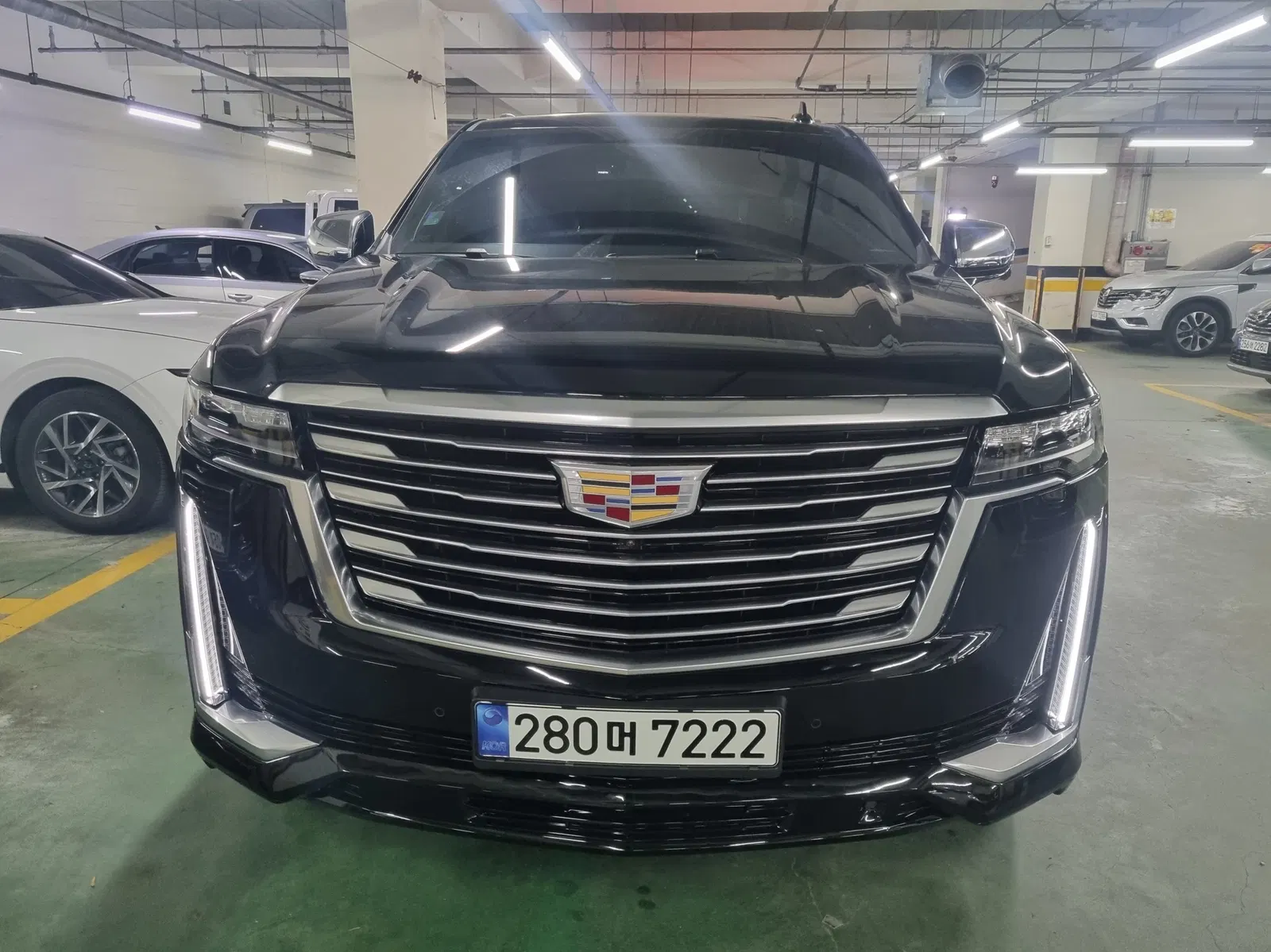 Cadillac Escalade 5e génération 6.2 2021 — photo 1 sur 26