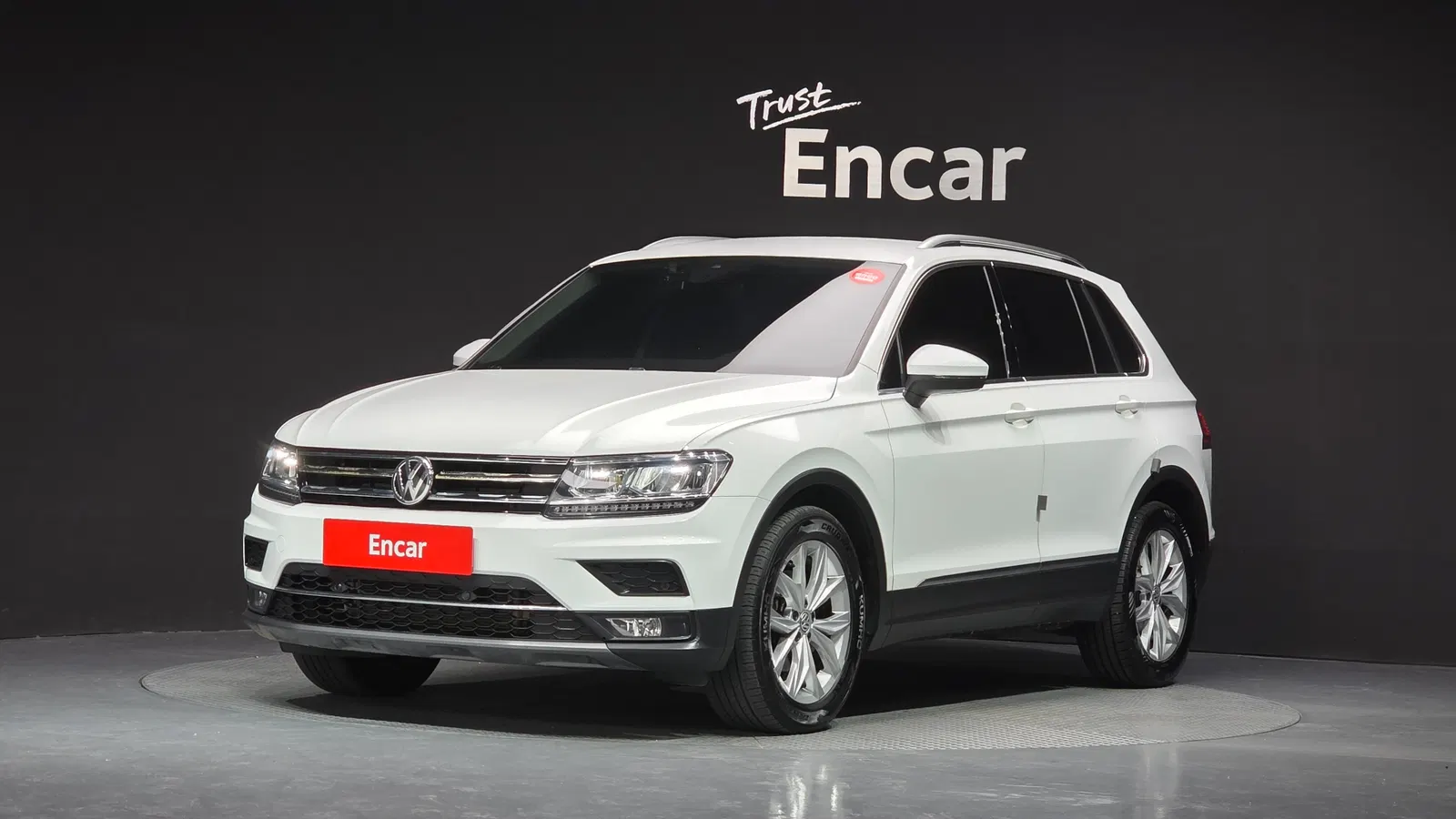 Volkswagen Tiguan 2e génération 2.0 TDI Premium 2018 — photo 1 sur 20