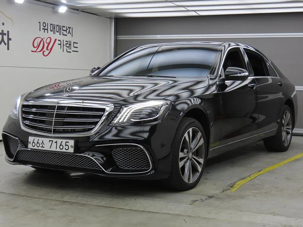 Mercedes-Benz Classe S S500L (W222) 2015 — photo 1 sur 25