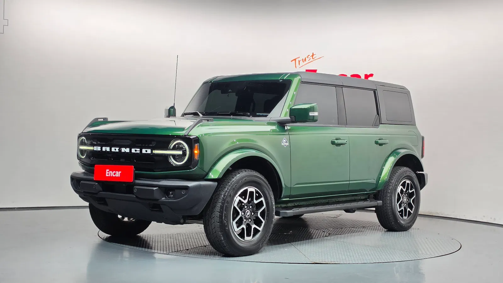 Ford Bronco 6e génération 2.3 Outer Banks 2024 — photo 1 sur 31