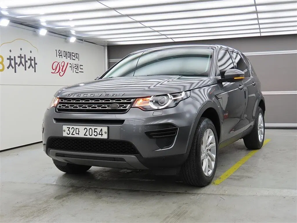 Land Rover Discovery Sport 2.0 TD4 SE (150 ch) 2017 — photo 1 sur 26