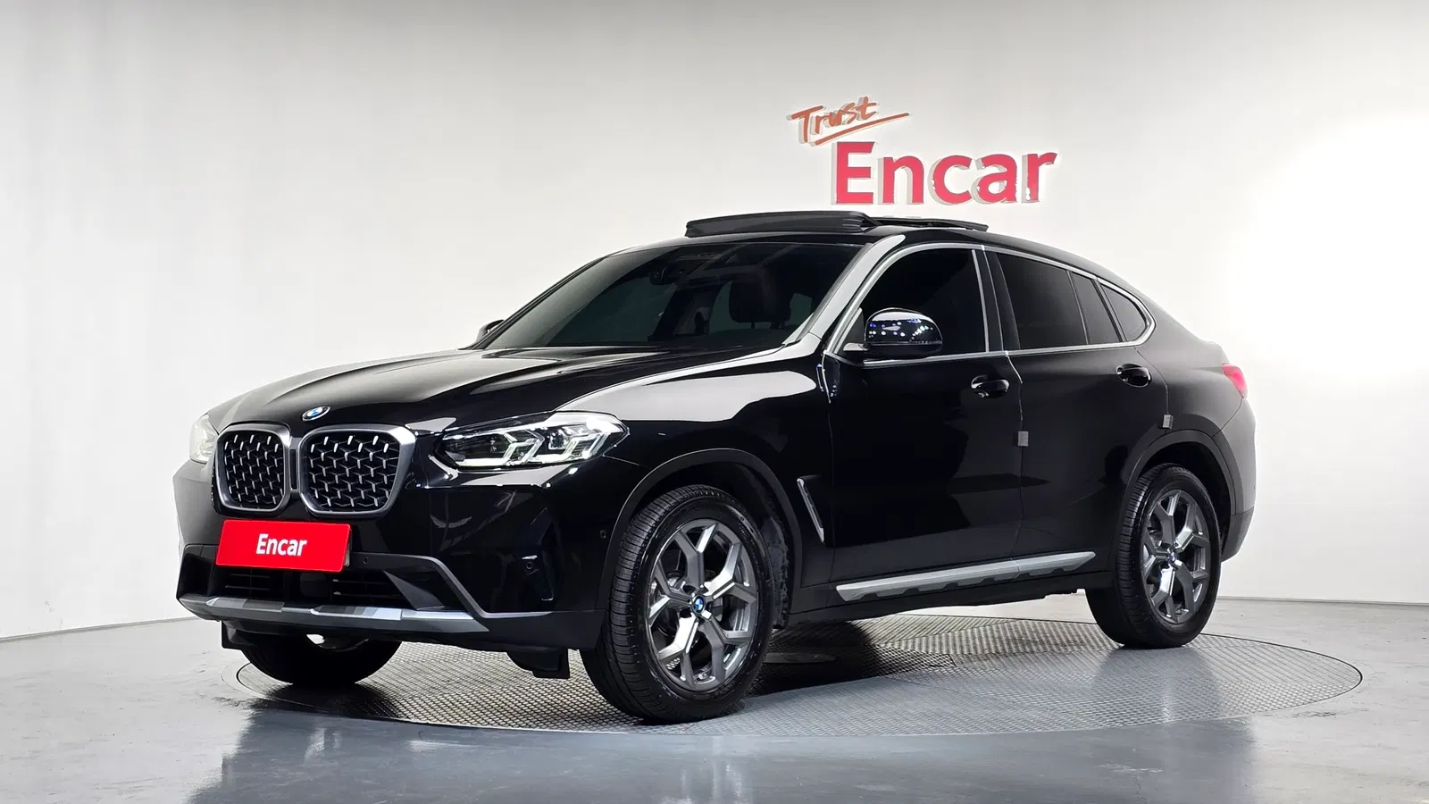 BMW X4 (G02) xDrive20i xLine 2023 — photo 1 sur 20
