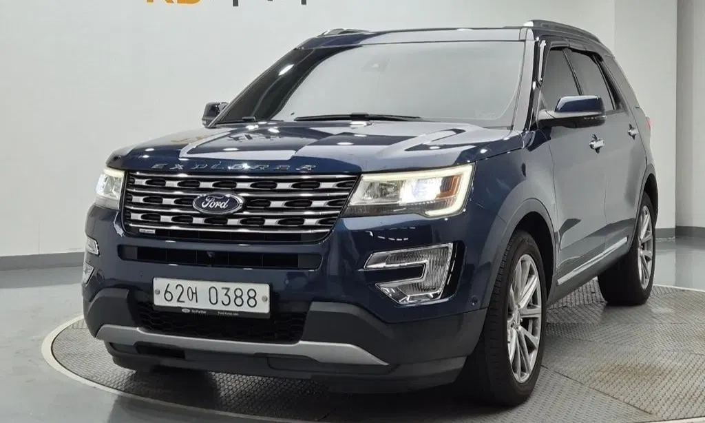Ford Explorer 2.3 Limited 4WD 2016 — photo 1 sur 26