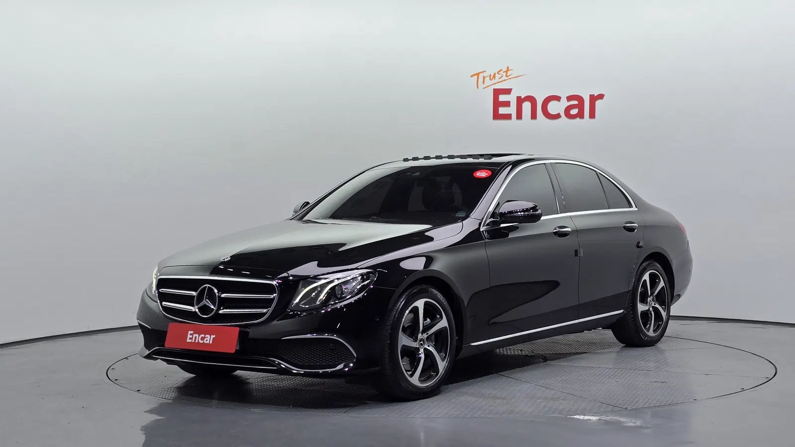 Mercedes-Benz Classe E E250 Avantgarde (W213) 2020 — photo 1 sur 20