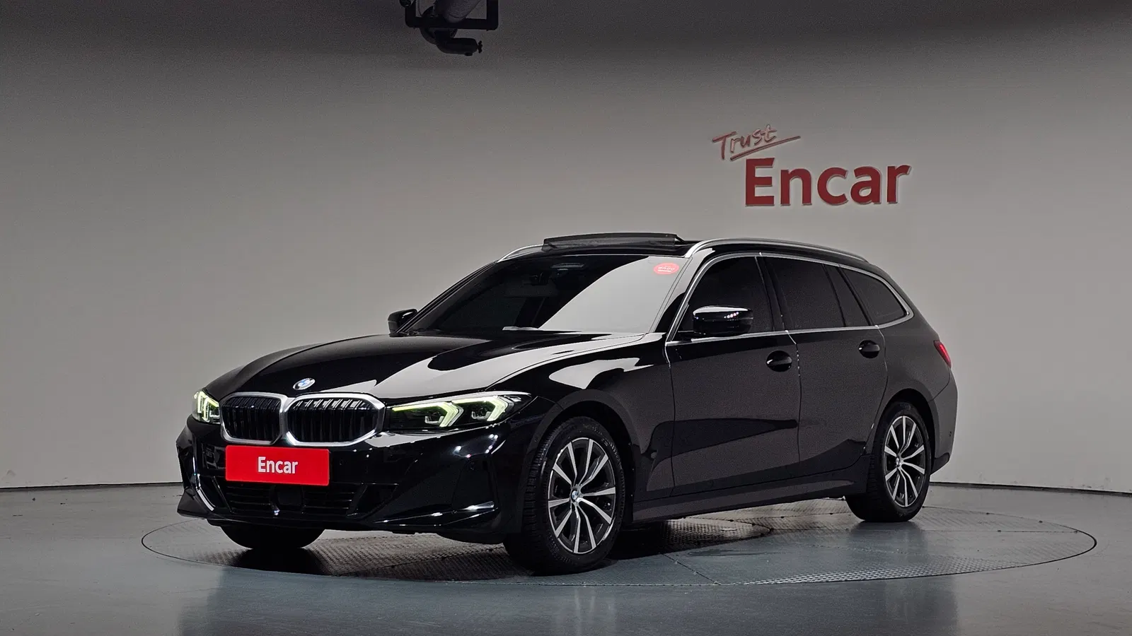 BMW Série 3 (G20) 320d Touring 2023 — photo 1 sur 34