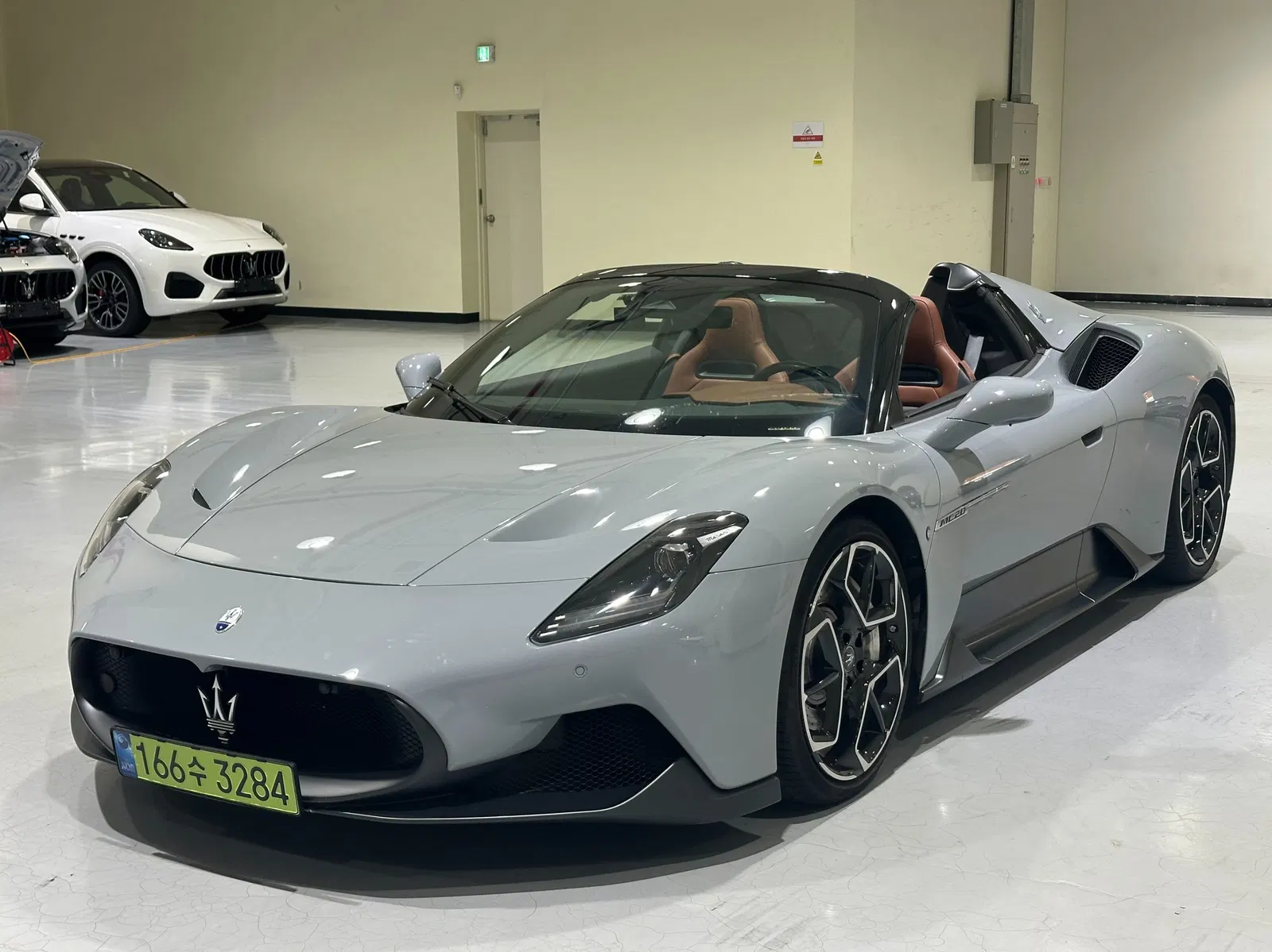 Maserati MC20 3.0 V6 Cello 2023 — photo 1 sur 25