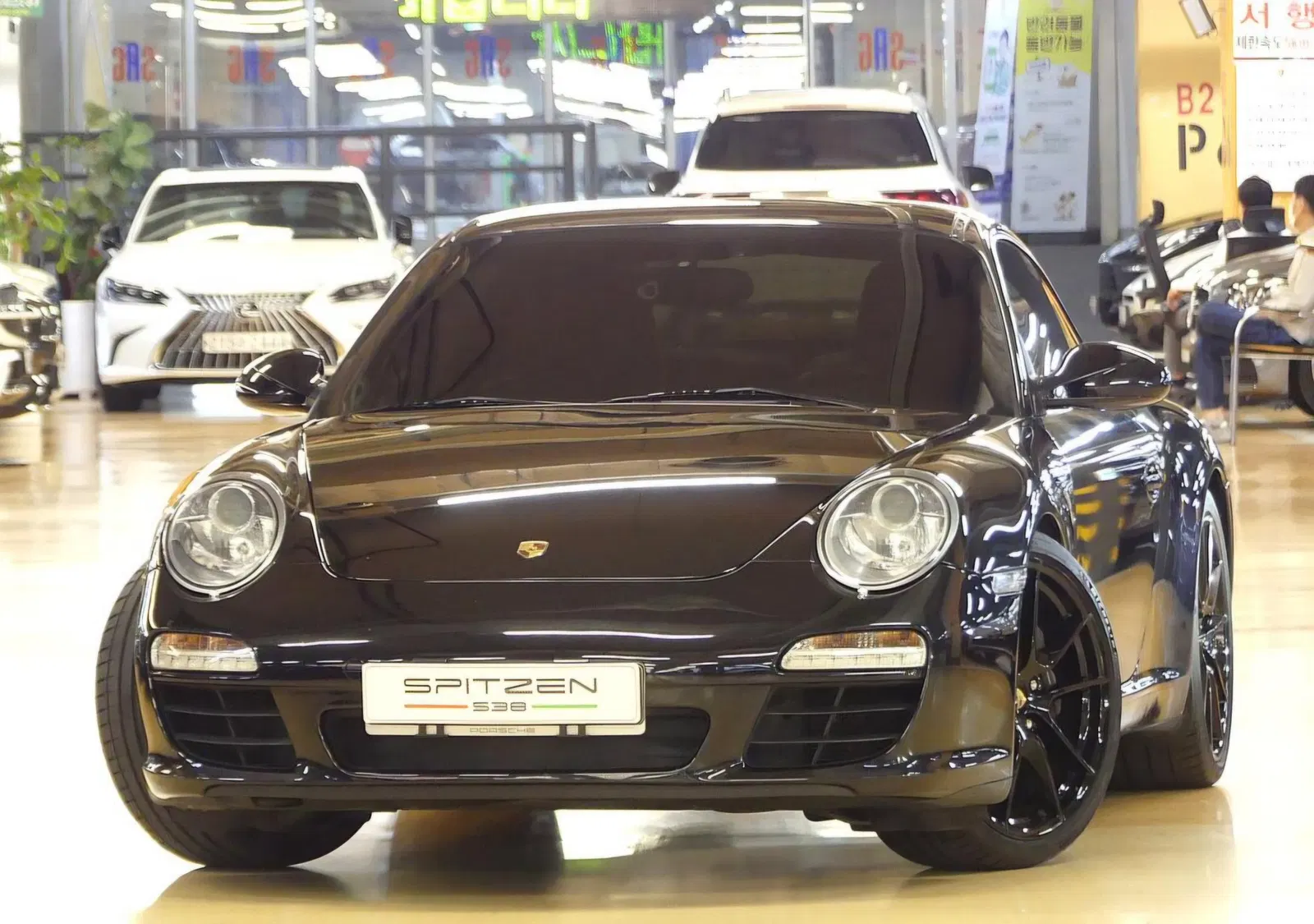 Porsche 911 Carrera 2009 — photo 1 sur 26