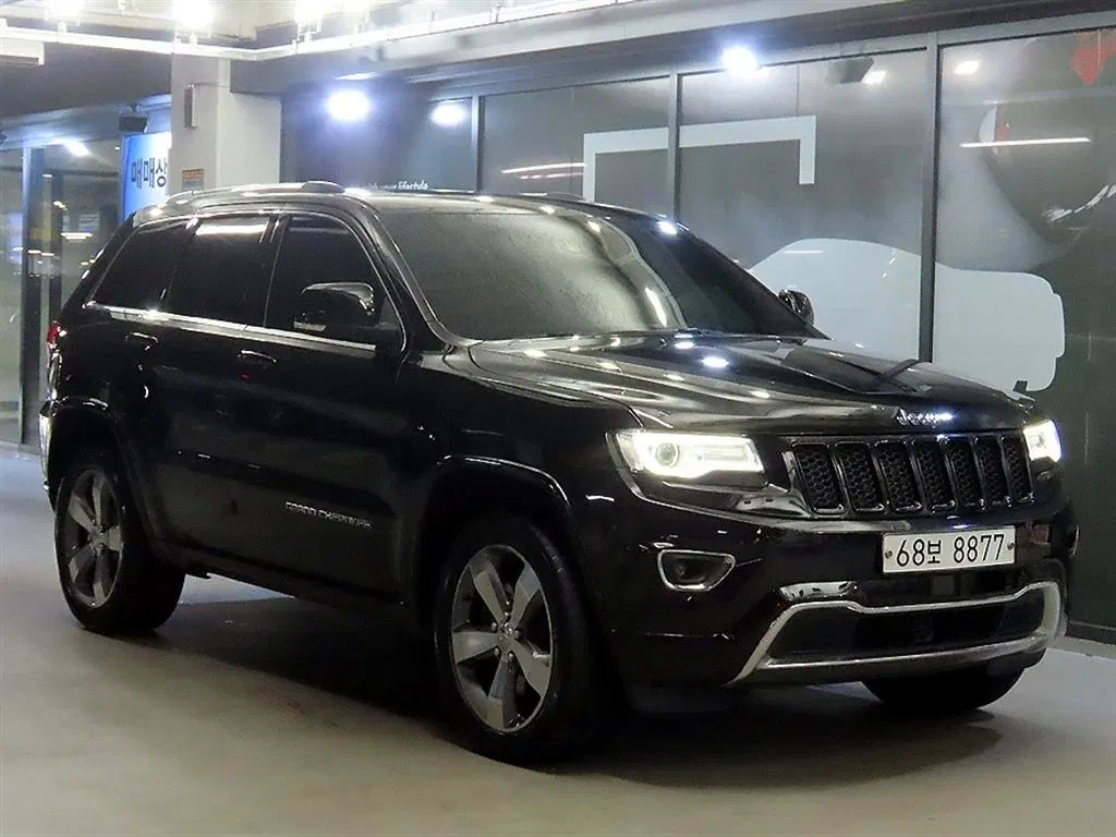 Jeep Grand Cherokee 3.0 Diesel Overland 2015 — photo 1 sur 26