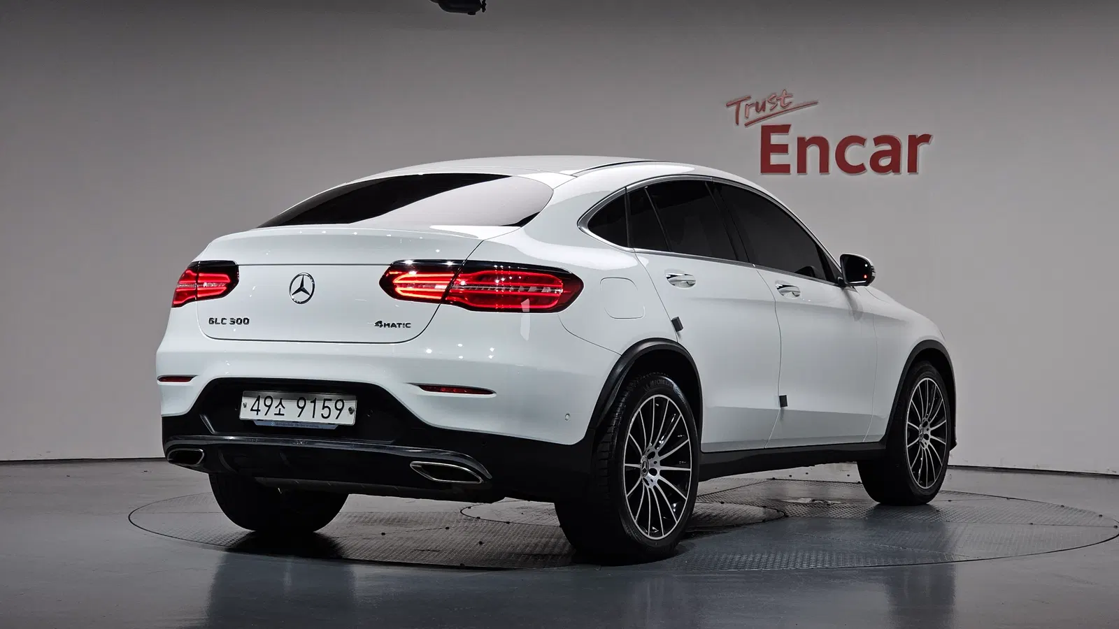 Mercedes-Benz GLC AMG Line · GLC300 4MATIC Coupé (X253) 2019 — photo 1 sur 36