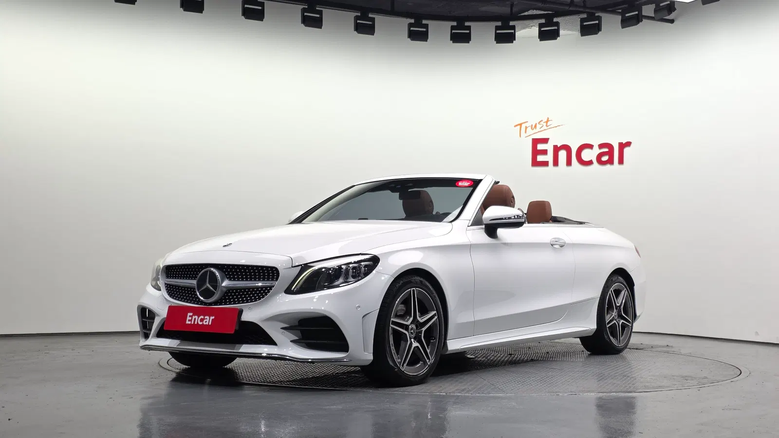 Mercedes-Benz Classe C C200 Cabriolet (W205) 2021 — photo 1 sur 20