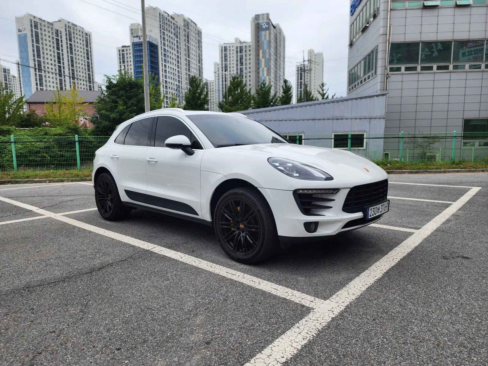 Porsche Macan 3.0 S 2015 — photo 1 sur 23