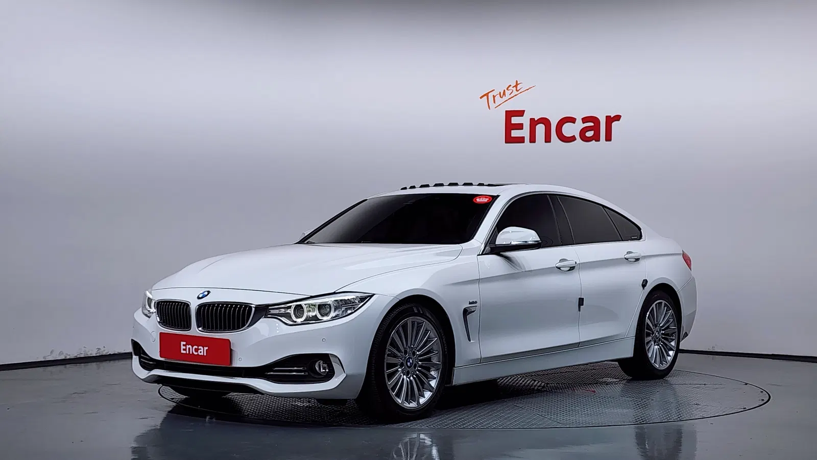 BMW Série 4 (F32) 420i Luxury GranCoupé 2016 — photo 1 sur 25
