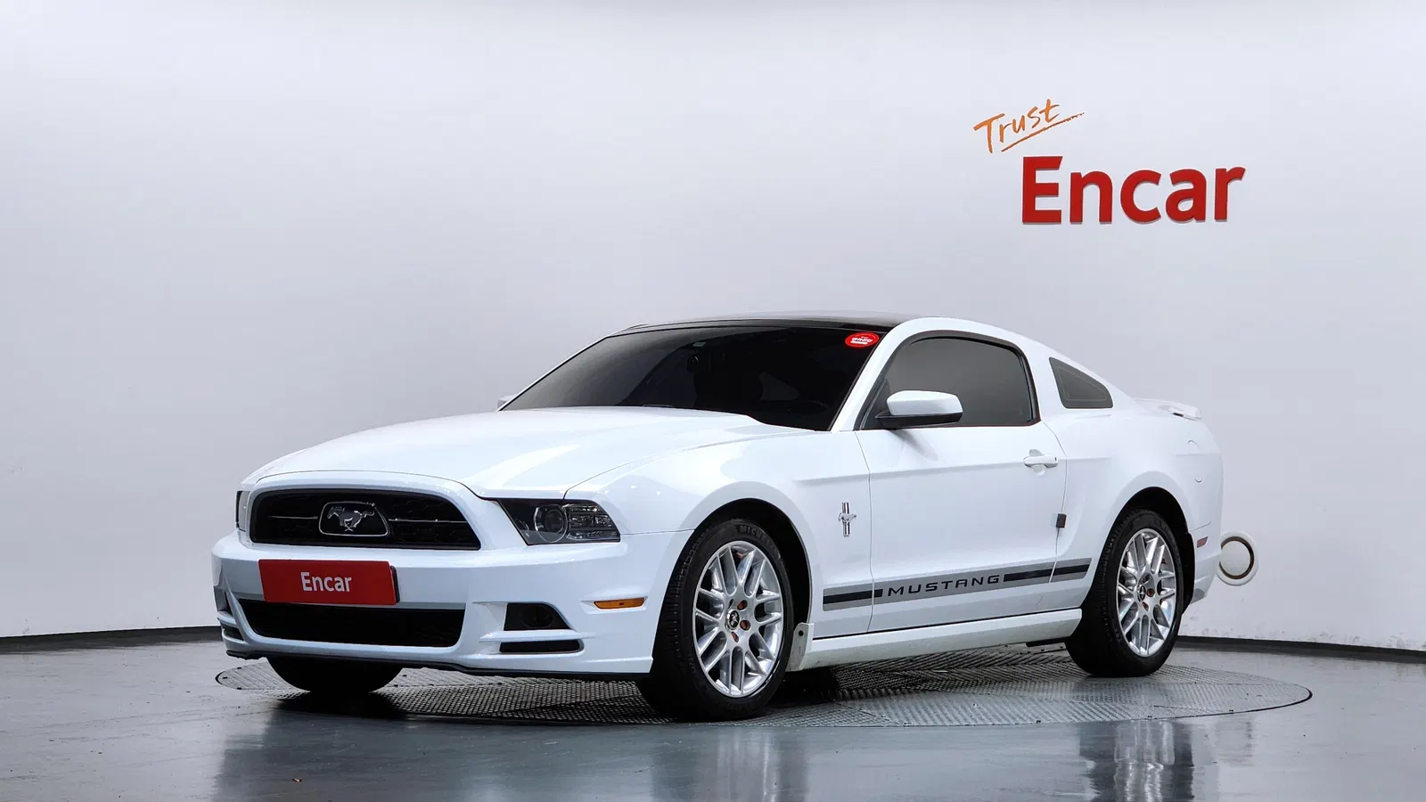 Ford Mustang Coupé 2014 — photo 1 sur 20