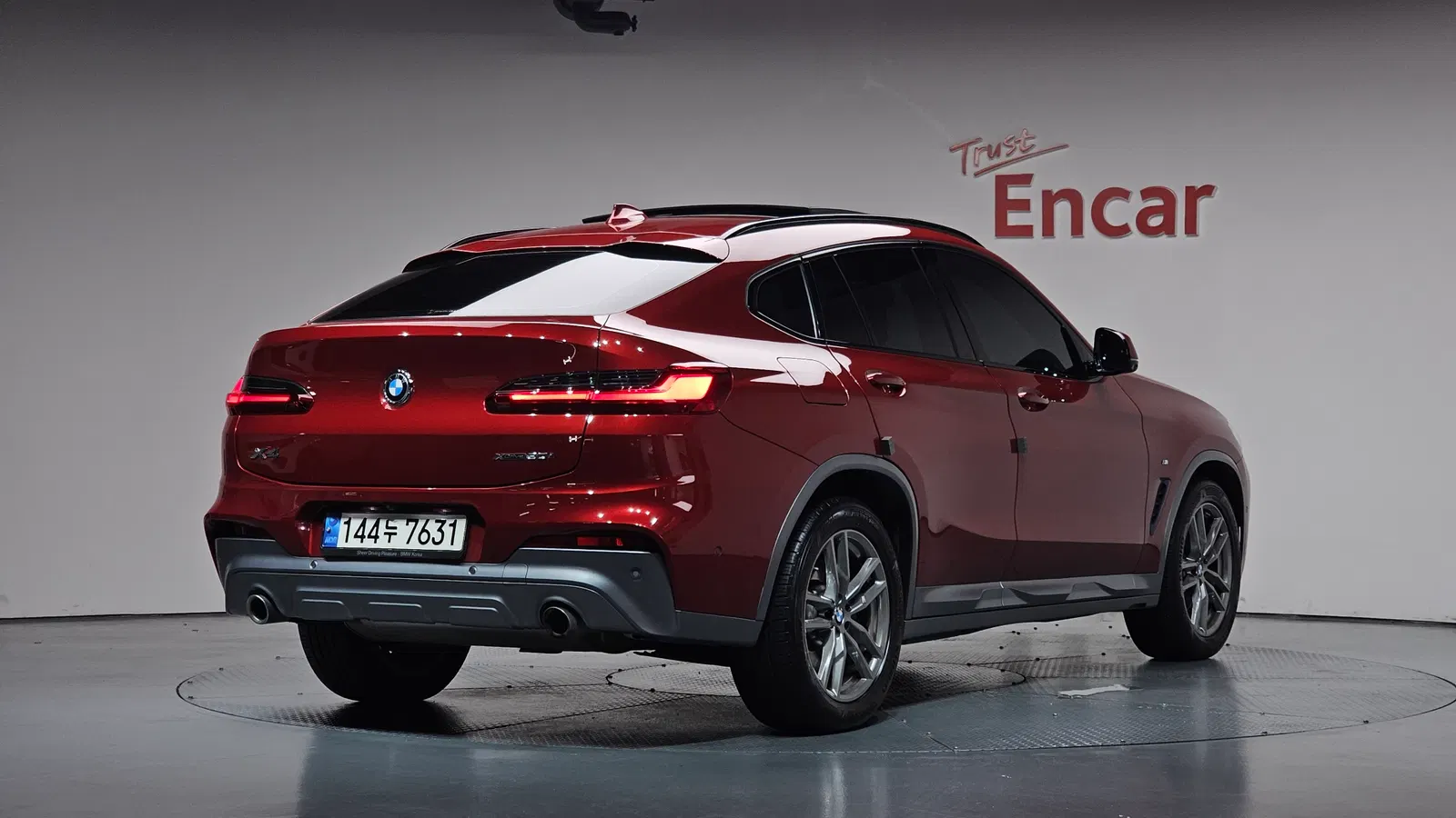 BMW X4 (G02) xDrive20i M Sport X 2021 — photo 1 sur 34