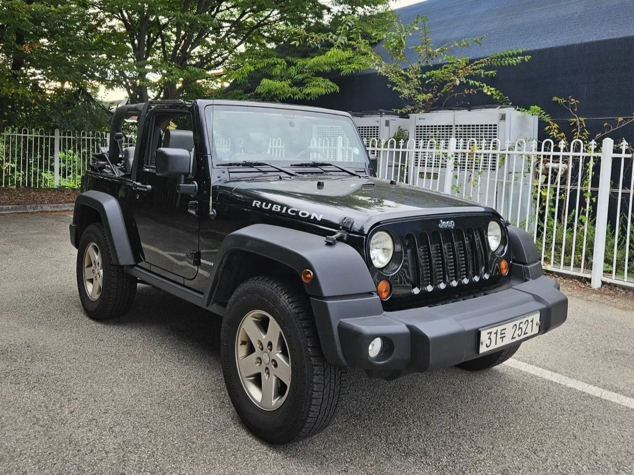 Jeep Wrangler (JK) 2.8 Diesel Rubicon 2 portes 2010 — photo 1 sur 17