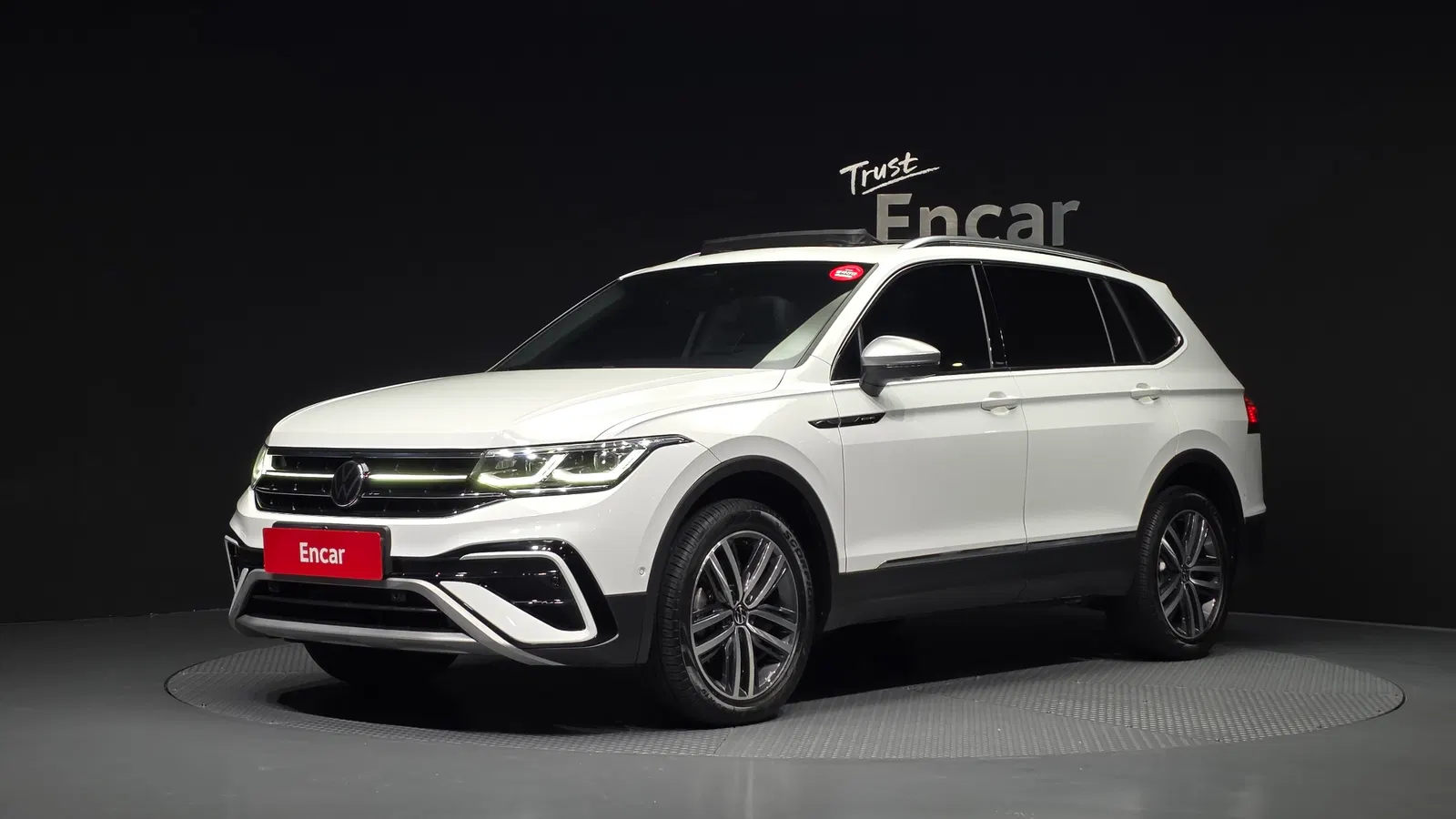 Volkswagen Tiguan Allspace 2.0 TSI Prestige 2023 — photo 1 sur 38