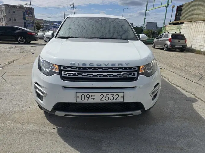 Land Rover Discovery Sport 2.0 TD4 HSE Luxury 2018 — photo 1 sur 16