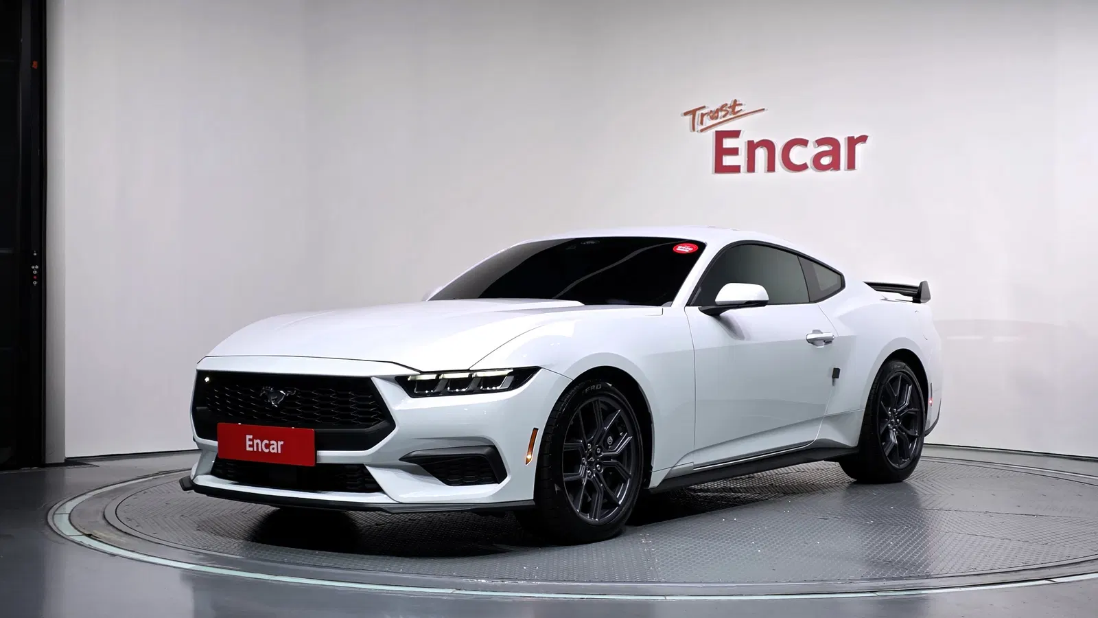 Ford Mustang 7e génération 2.3 EcoBoost Premium Coupé 2024 — photo 1 sur 36