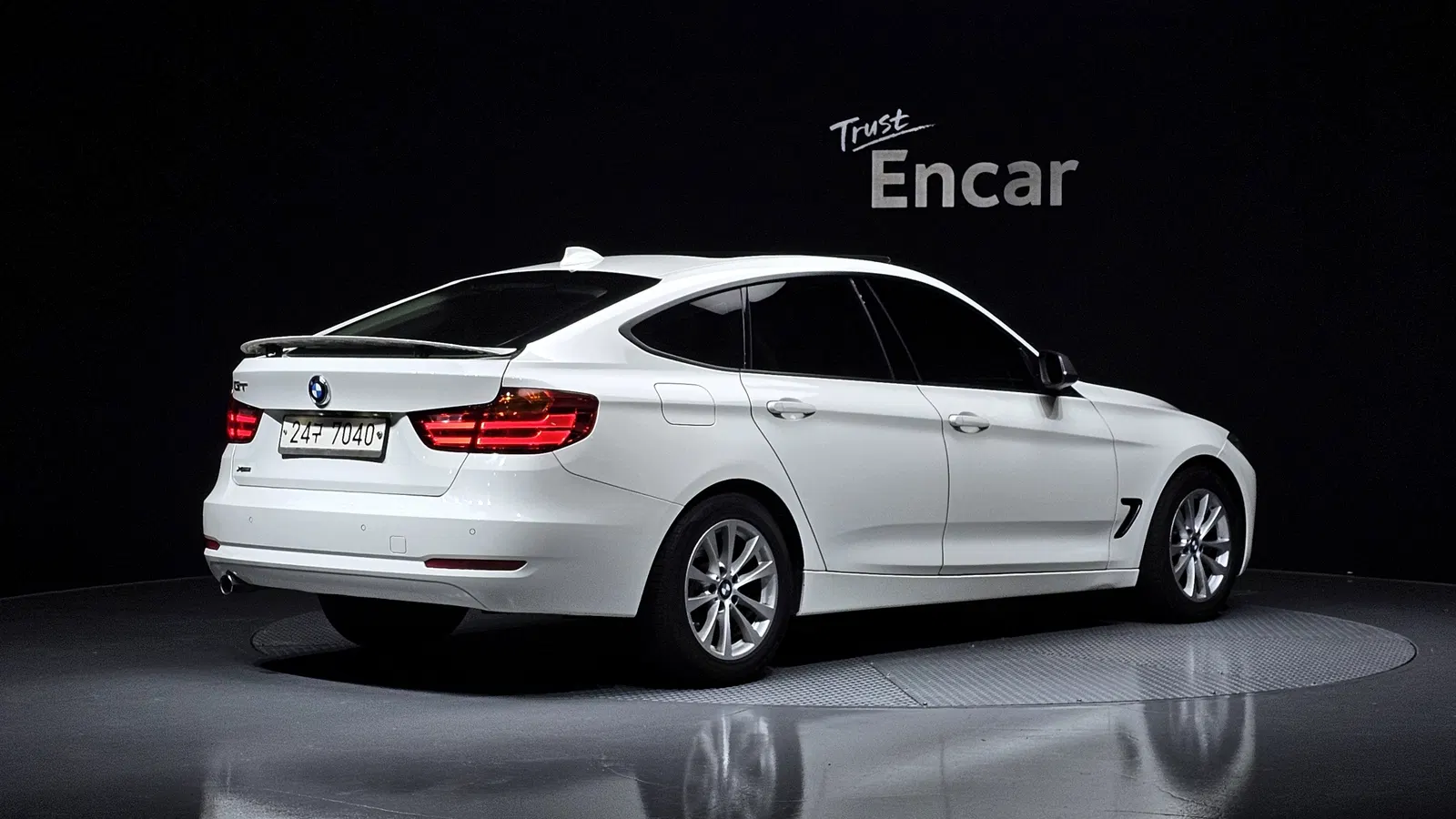 BMW Série 3 GT (F34) GT 320d xDrive 2015 — photo 1 sur 37