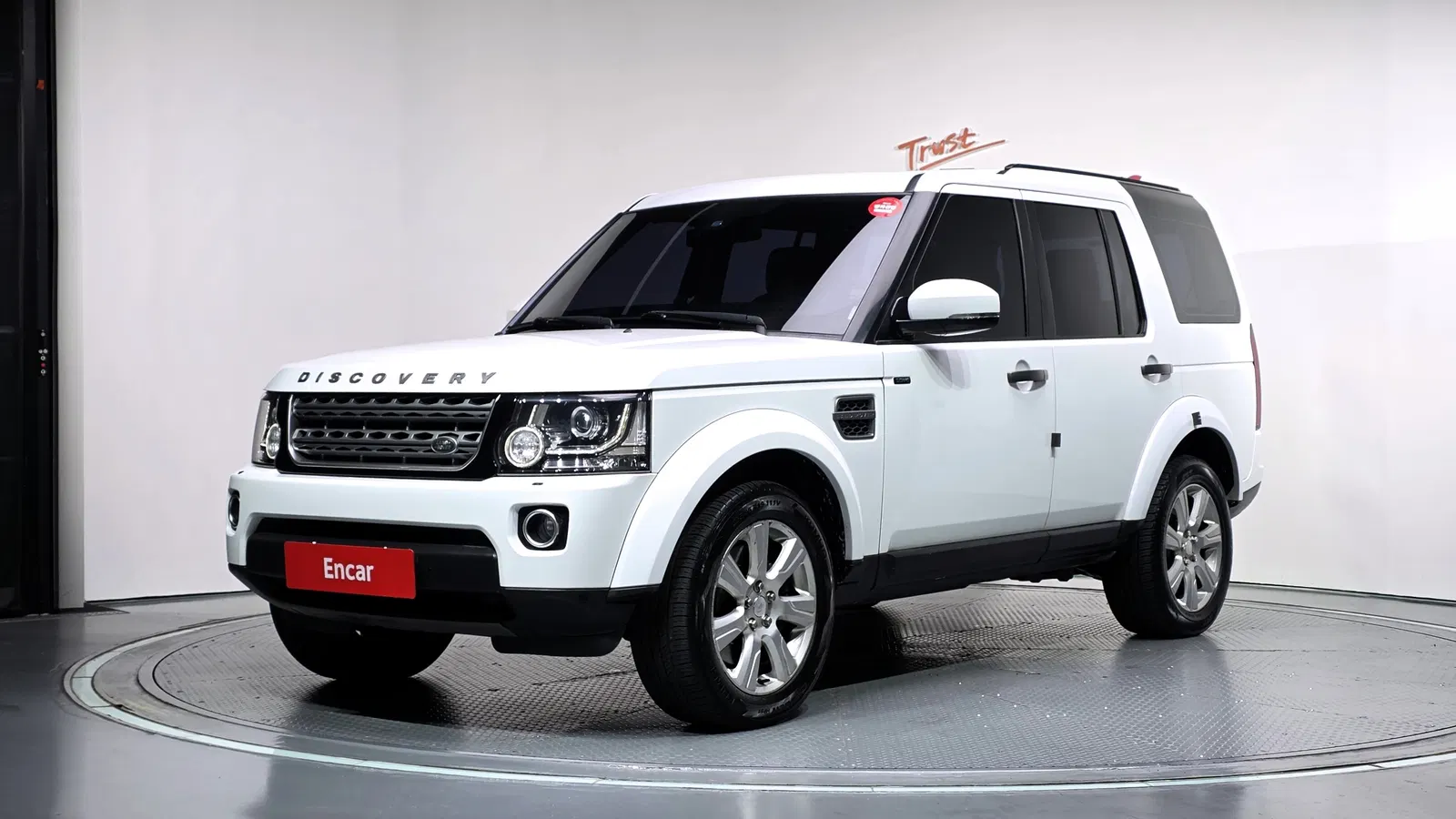 Land Rover Discovery 4 3.0 SDV6 SE 2014 — photo 1 sur 20
