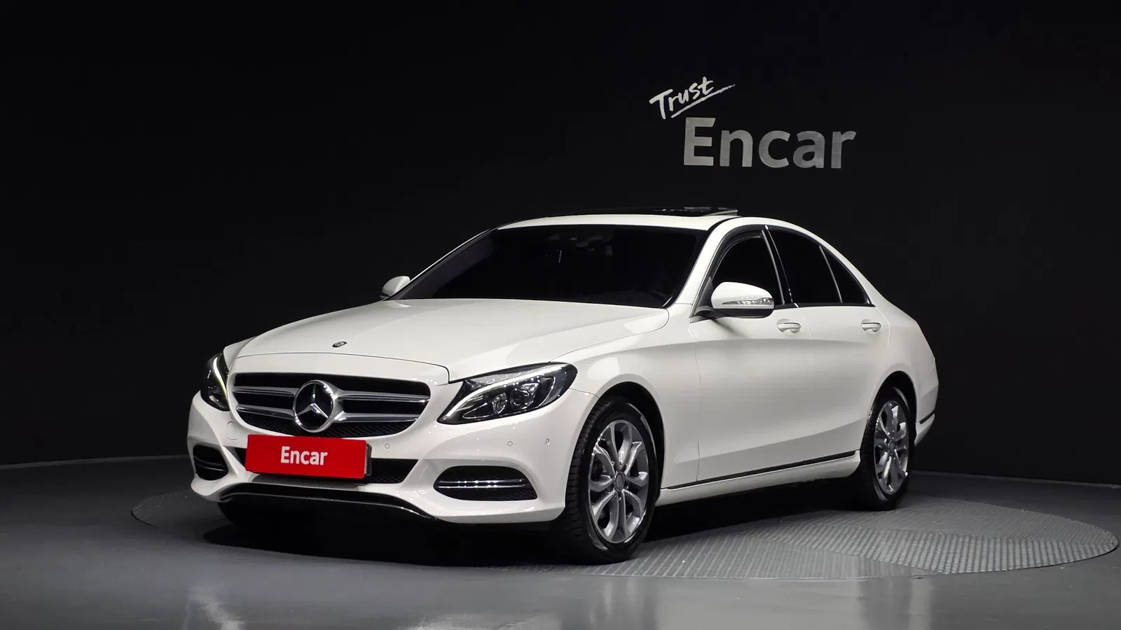 Mercedes-Benz Classe C C220 BlueTEC Avantgarde (W205) 2015 — photo 1 sur 31