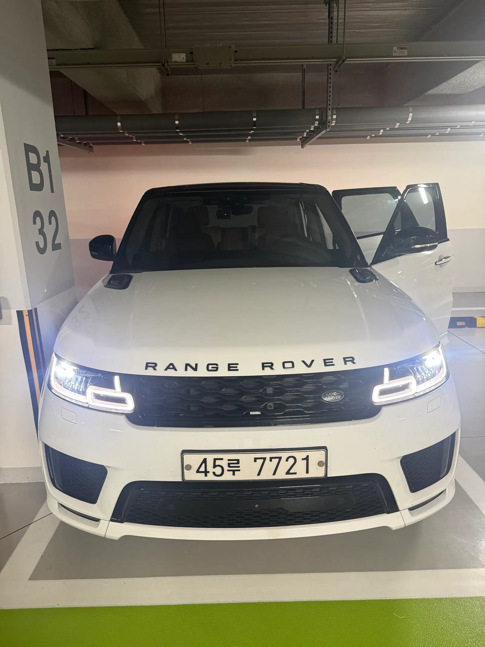 Land Rover Range Rover Sport 2e génération 3.0 SDV6 AB Dynamic 2018 — photo 1 sur 13