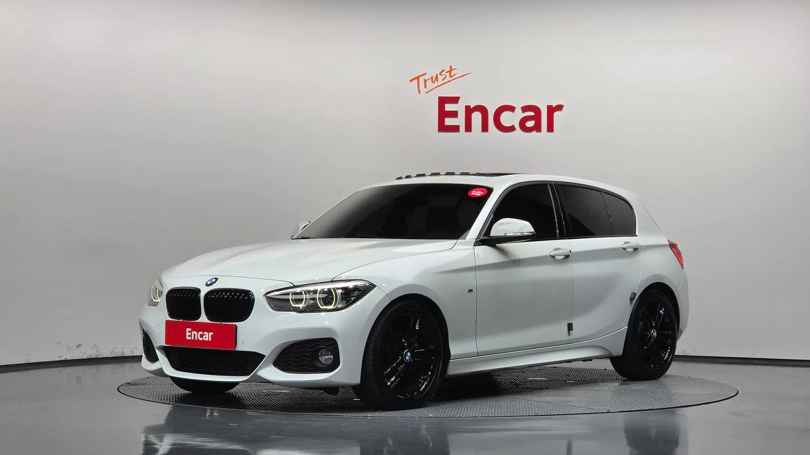 BMW Série 1 (F20) 118d M Sport Shadow 5 portes 2018 — photo 1 sur 20