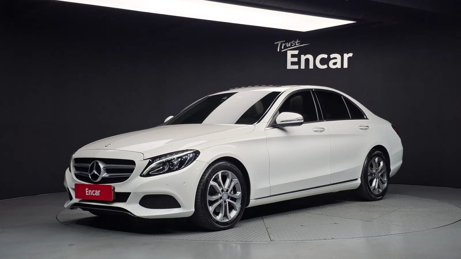 Mercedes-Benz Classe C C220 d Avantgarde (W205) 2016 — photo 1 sur 20