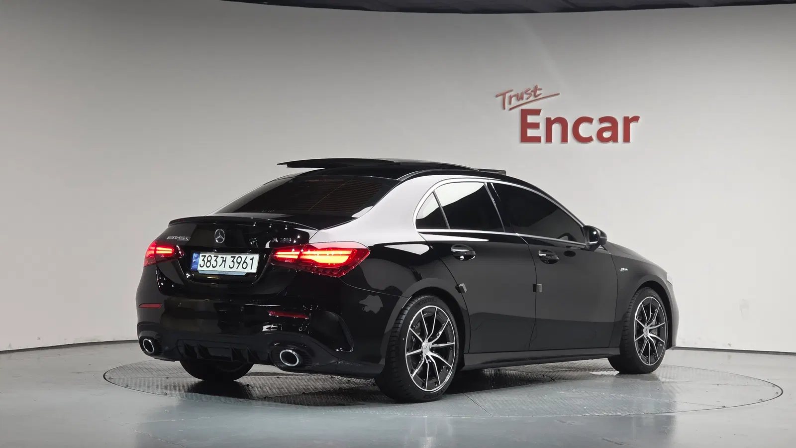 Mercedes-AMG Classe A A35 4MATIC Berline (W177) 2024 — photo 1 sur 34