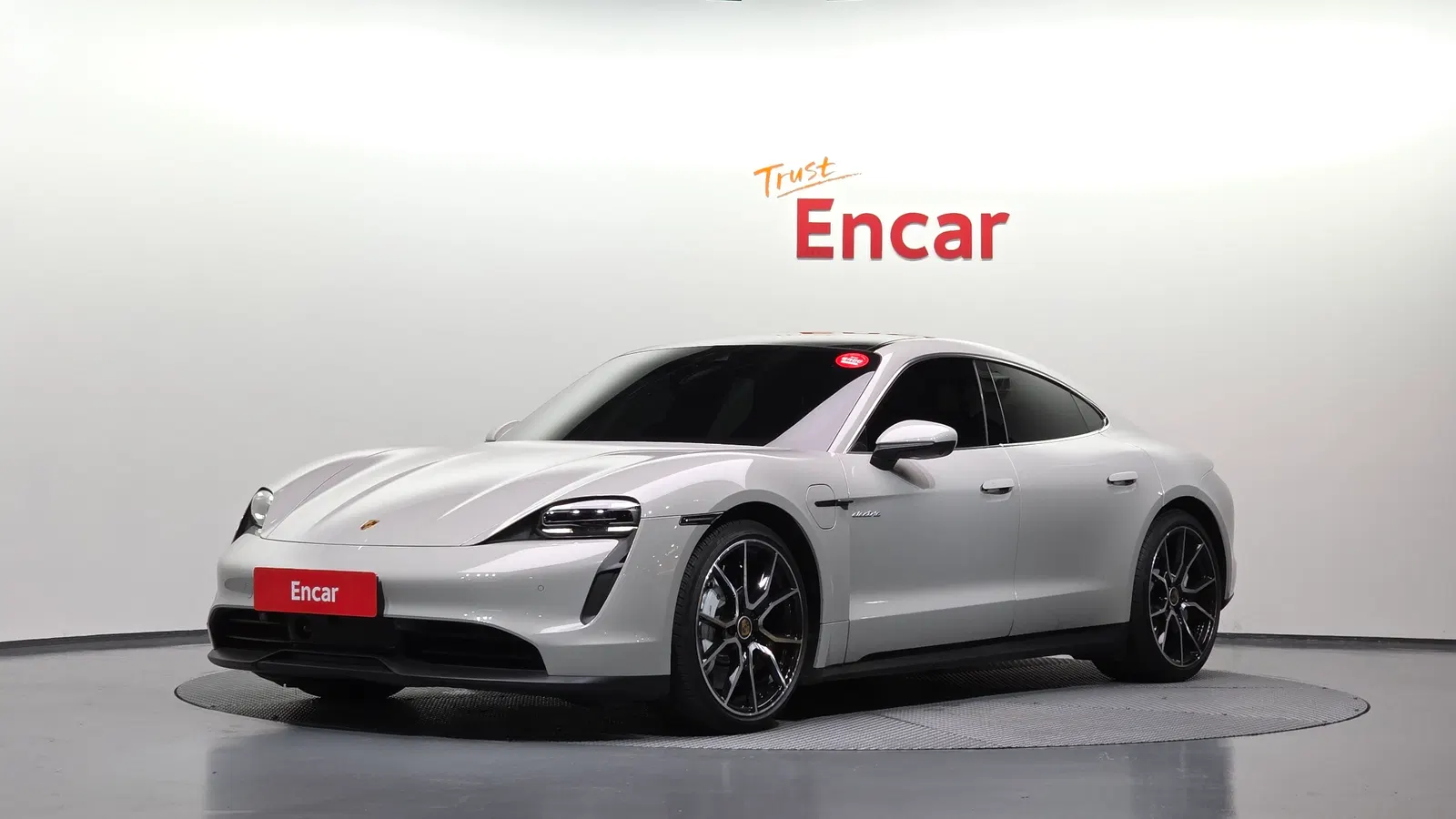 Porsche Taycan 4S 2024 — photo 1 sur 20