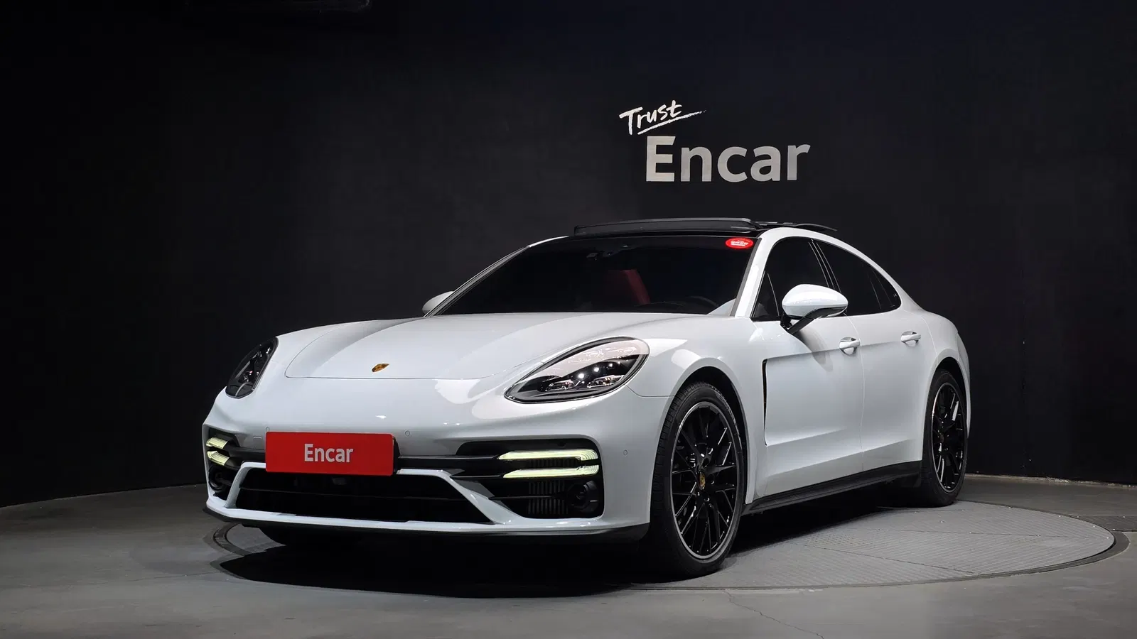 Porsche Panamera (971) 2.9 AWD Platinum Edition 2023 — photo 1 sur 32