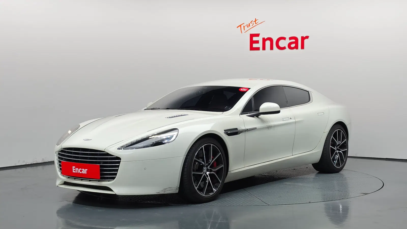 Aston Martin Rapide 6.0S V12 2018 — photo 1 sur 36