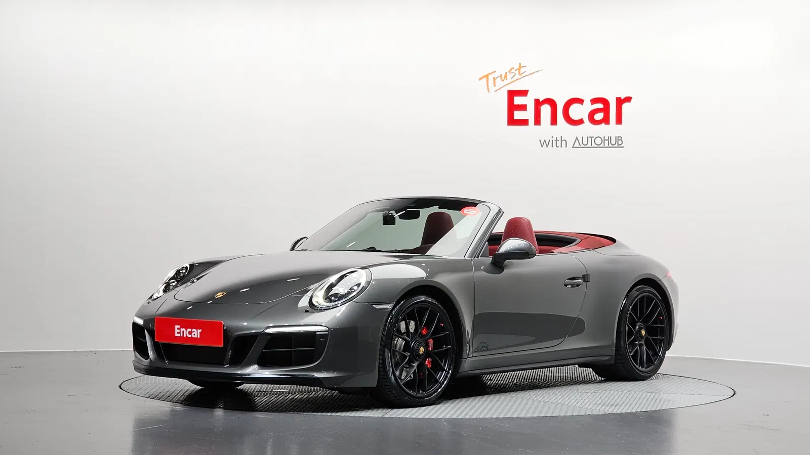 Porsche 911 Carrera 4 GTS Cabriolet 2018 — photo 1 sur 31