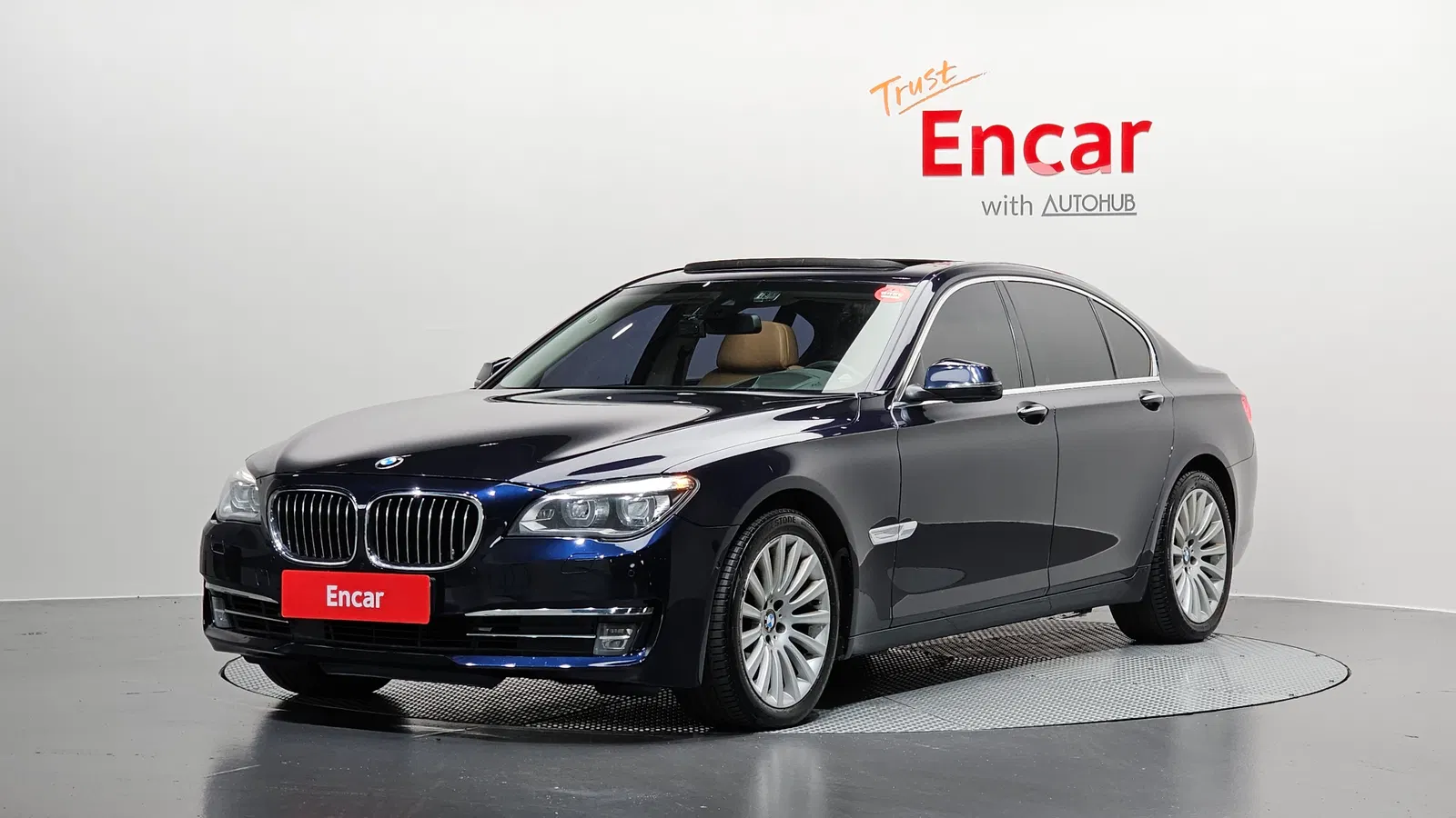 BMW Série 7 (F01) 740d xDrive 2013 — photo 1 sur 20