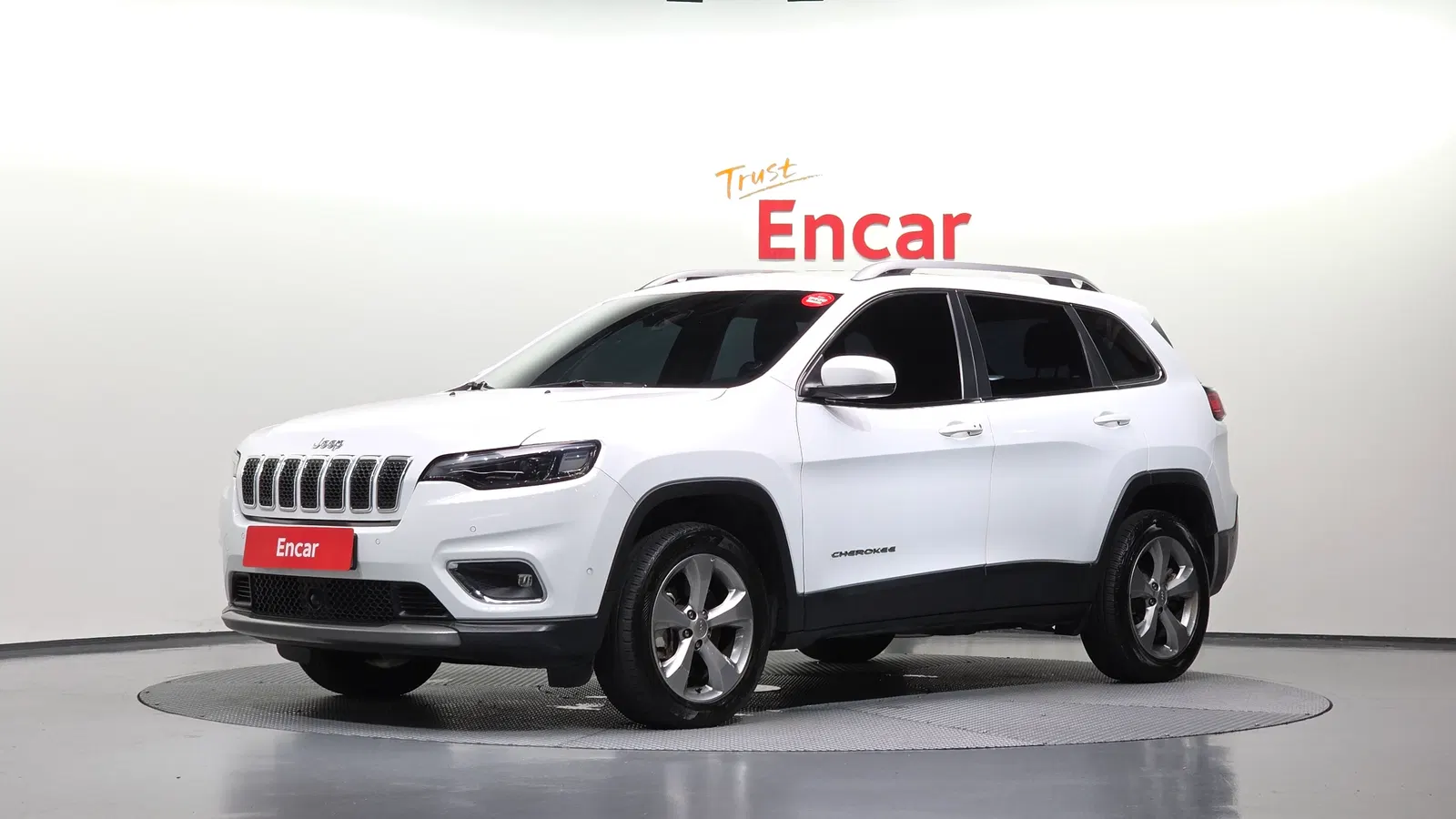 Jeep Cherokee(KL) 2.4 Limited AWD 2020 — photo 1 sur 37