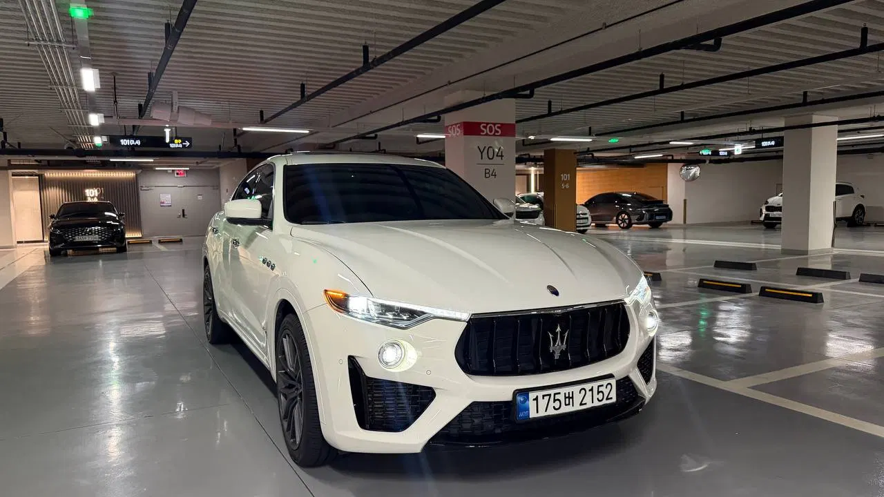 Maserati Levante 3.0 AWD GranSport 2020 — photo 1 sur 11