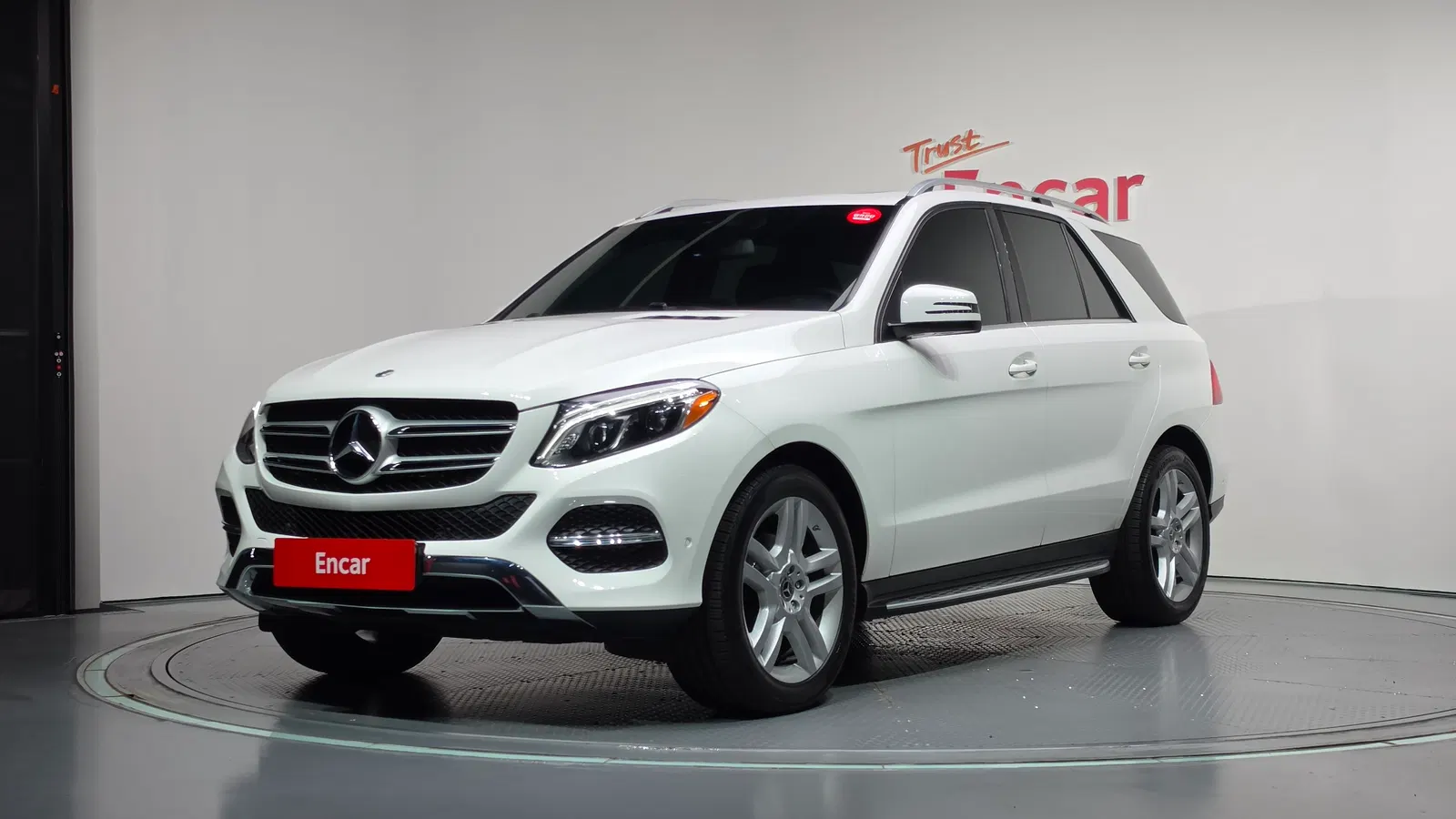 Mercedes-Benz GLE GLE350 d 4MATIC (W166) 2018 — photo 1 sur 32