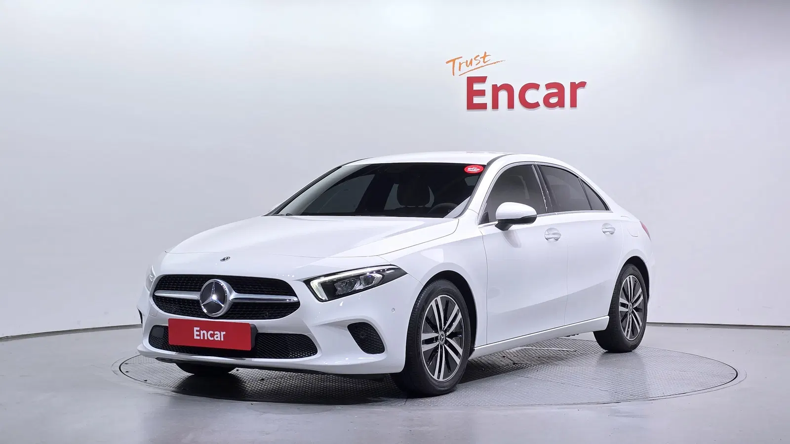 Mercedes-Benz Classe A A220 Berline (W177) 2021 — photo 1 sur 31