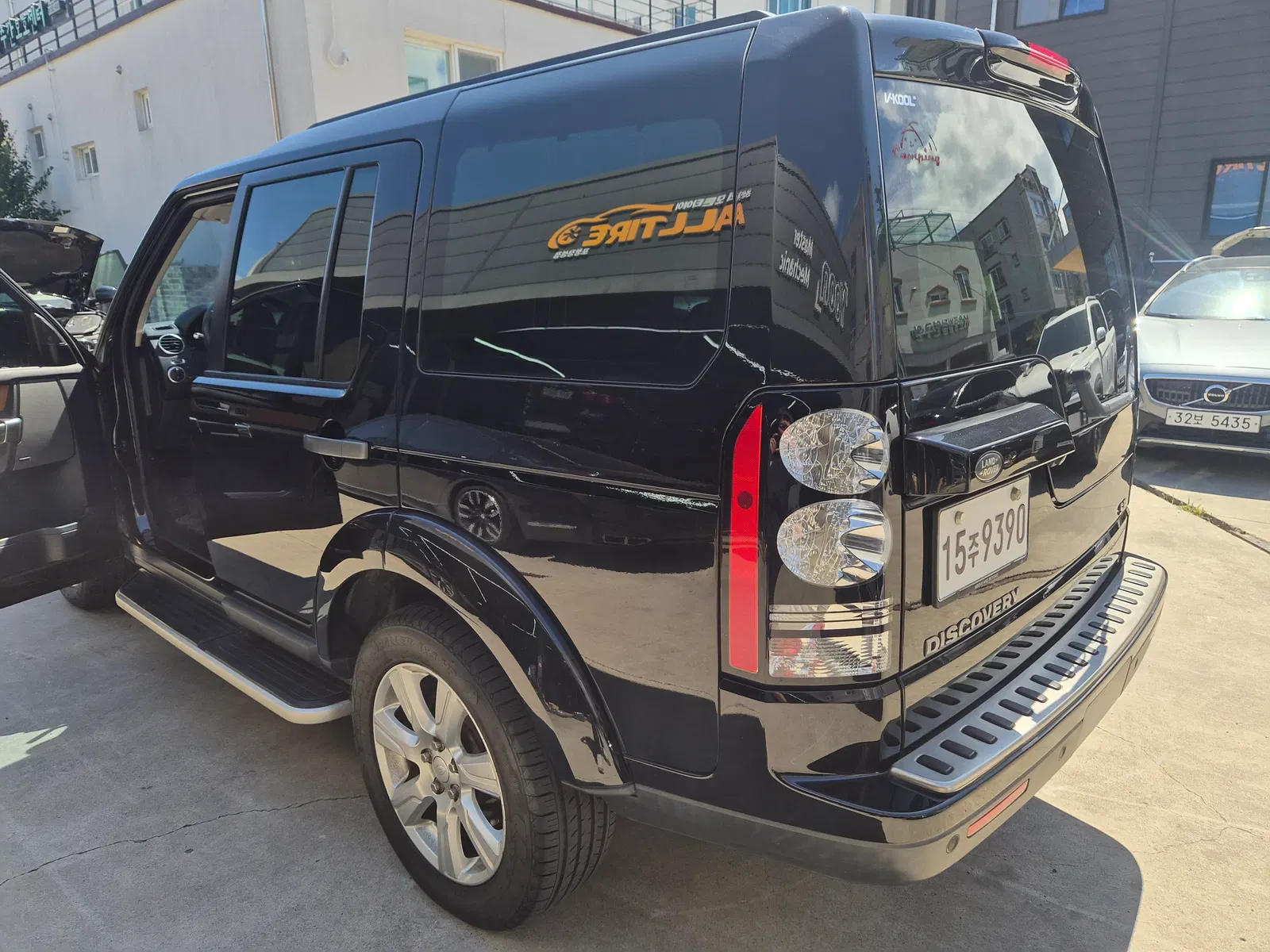 Land Rover Discovery 4 3.0 SDV6 SE 2014 — photo 1 sur 20