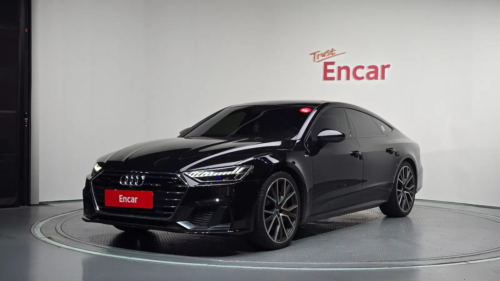 Audi A7 (4K) 55 TFSI Quattro Premium 2020 — photo 1 sur 40