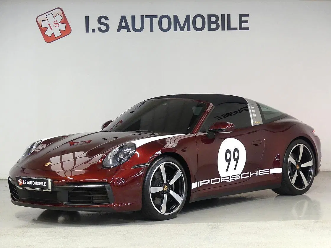 Porsche 911 (992) Targa 4S Heritage Design Edition 2021 — photo 1 sur 26