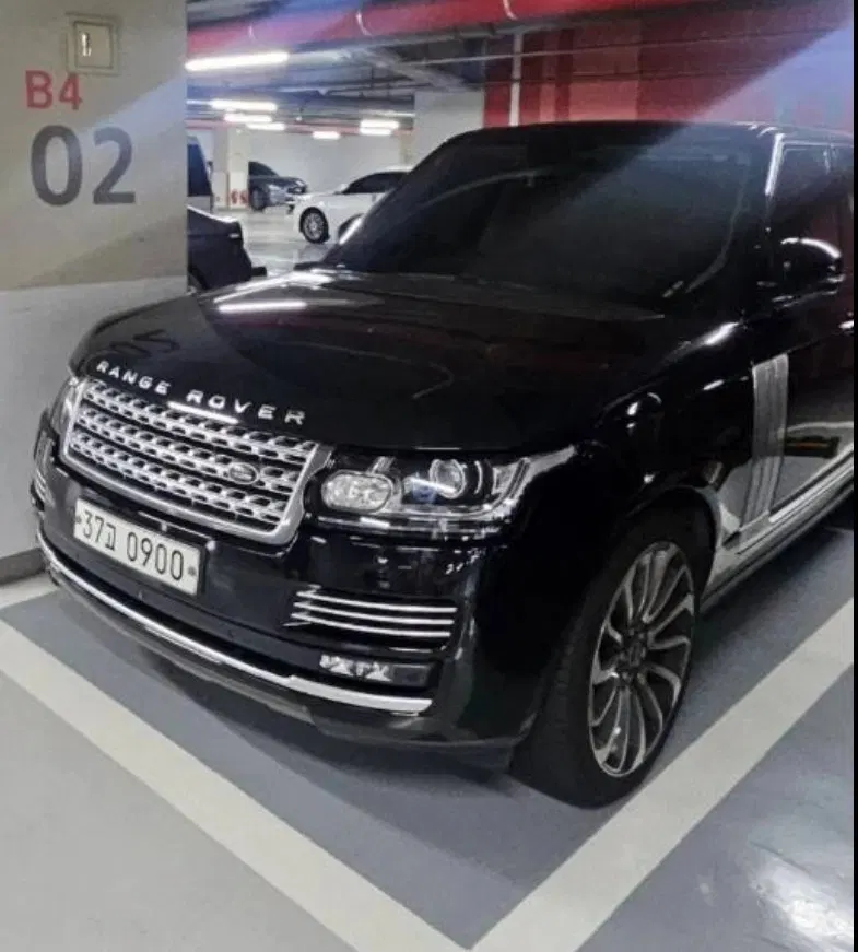 Land Rover Range Rover 4e génération 3.0 SDV6 Vogue SE Hybride 2016 — photo 1 sur 26