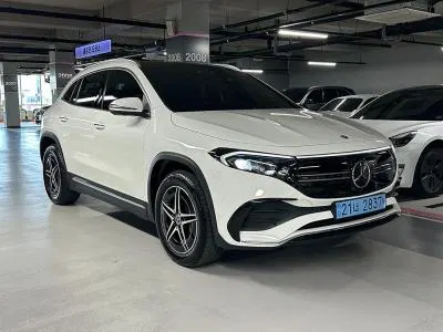 Mercedes-Benz EQA AMG Line · EQA250 (H243) 2024 — photo 1 sur 26