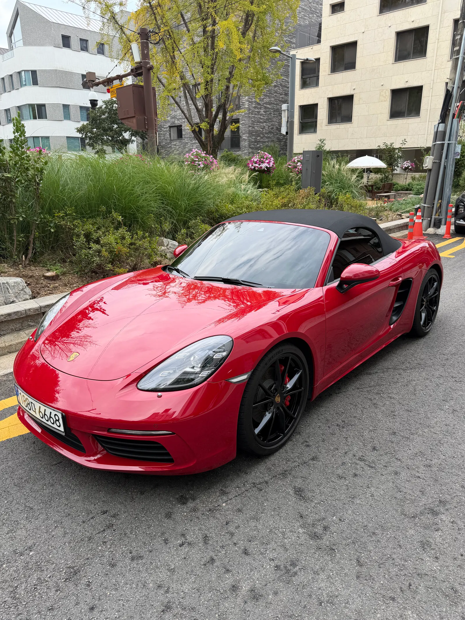 Porsche 718 Boxster S 2.5 2022 — photo 1 sur 13