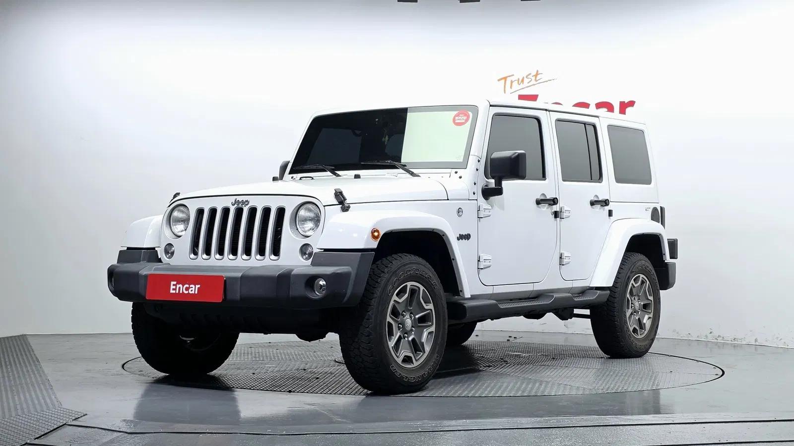 Jeep Wrangler (JK) 3.6 Sahara 4 portes 2017 — photo 1 sur 20
